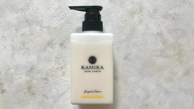 KAMIKA（カミカ）クリームシャンプーのパッケージ