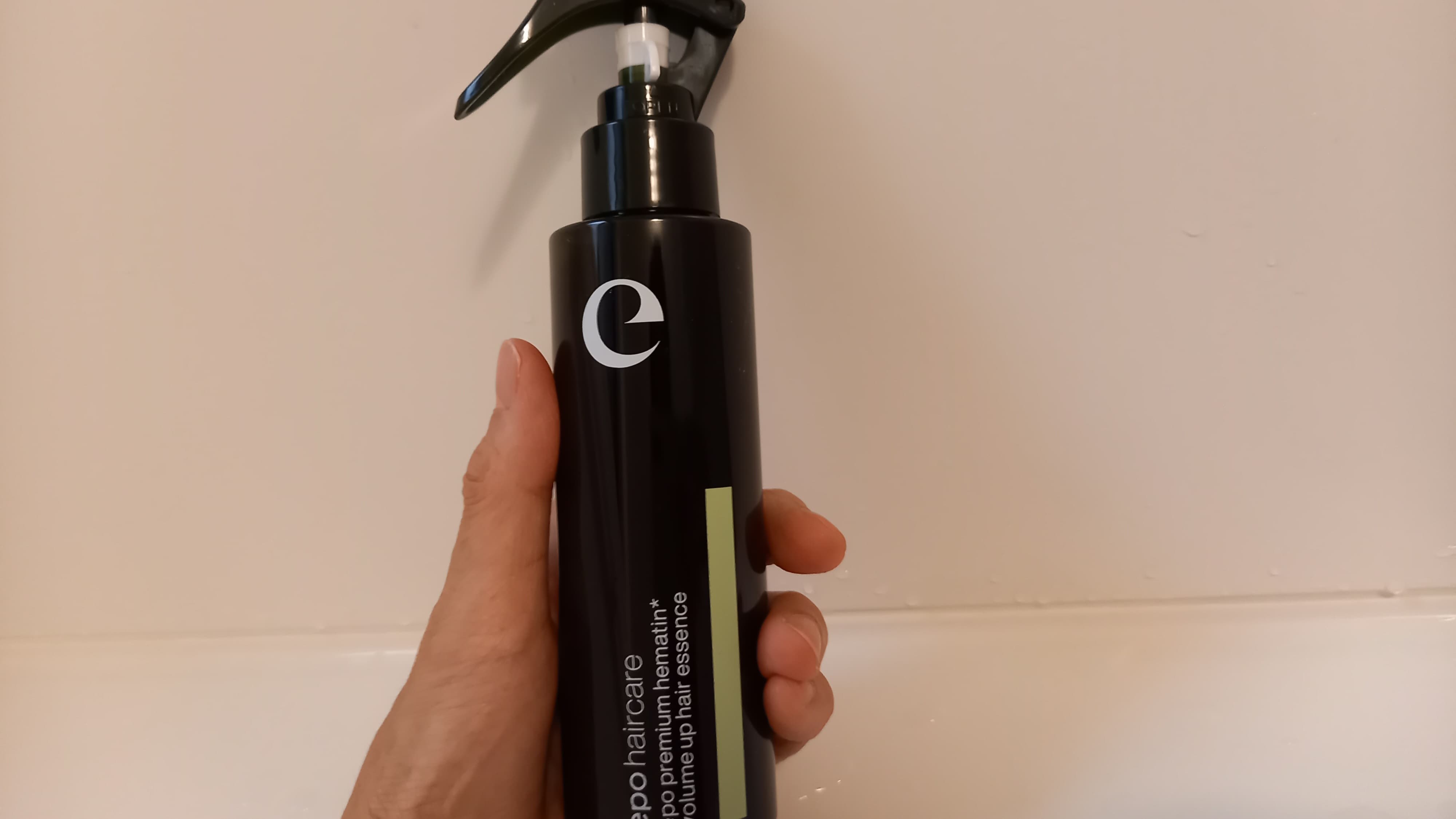 エポプレミアムヘマチンのパッケージ