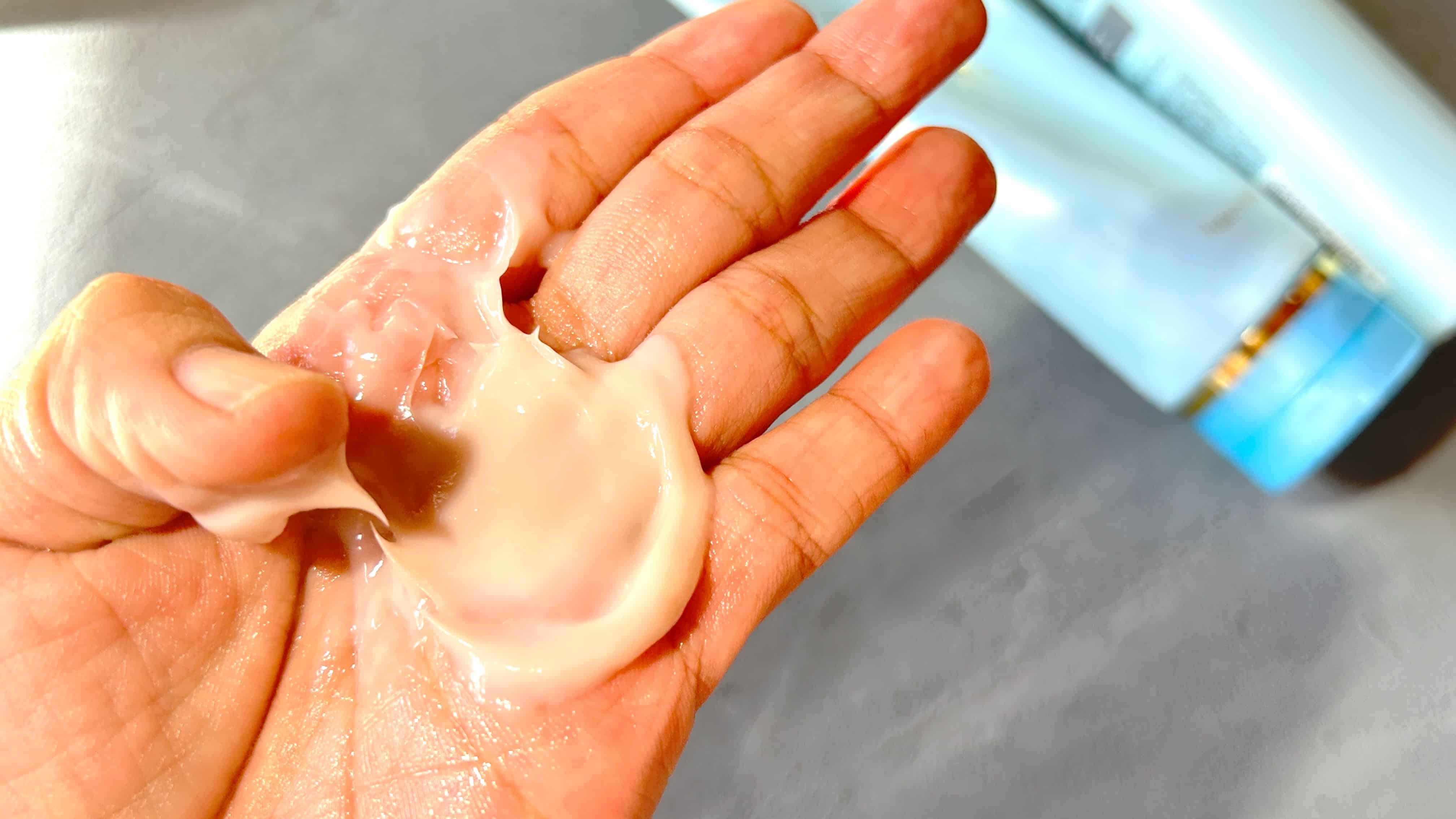 ラサーナプレミオールトリートメントのテクスチャ