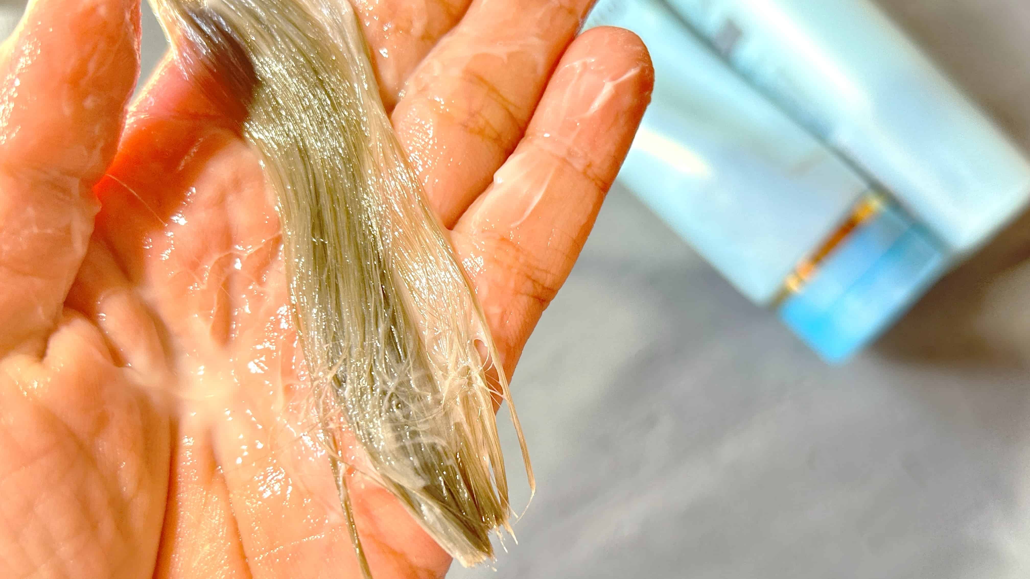 ラサーナプレミオールトリートメントのテクスチャ